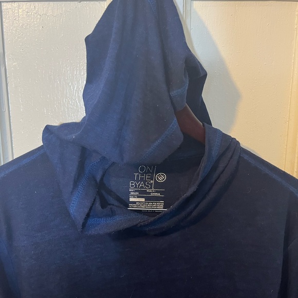 Men’s Small Navy Blue Long Sleeve Hoodie Tshirt by On The Bias Preloved Fashion - Picture 5 of 7